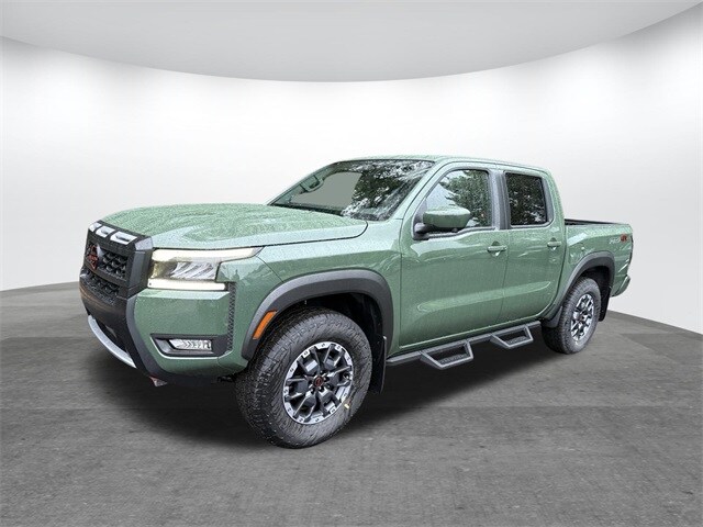 2026 Nissan Frontier PRO-4X photo 2