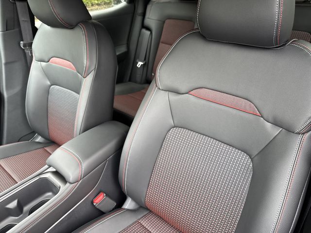 2026 Nissan KICKS SR - Photo 6