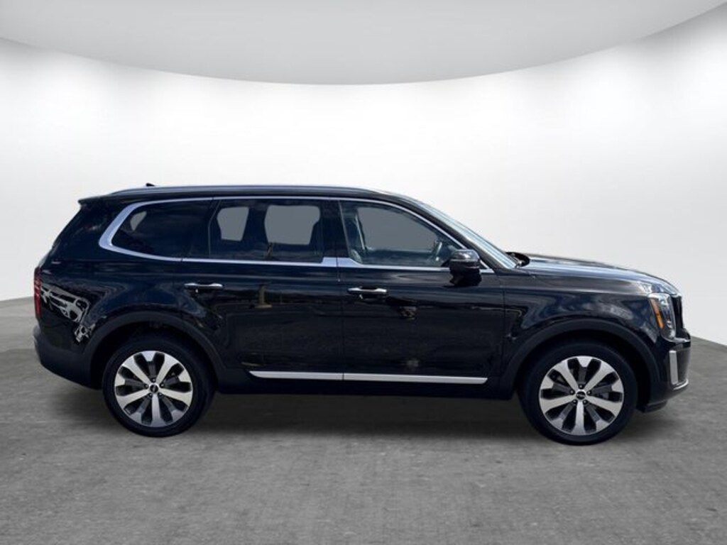 Used 2022 Kia Telluride S SUV