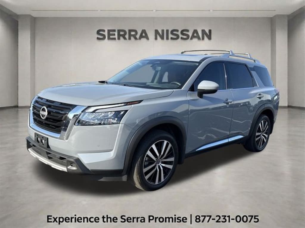 Used 2025 Nissan Pathfinder Platinum SUV