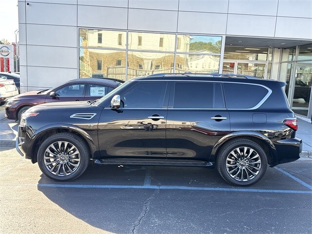 2022 Nissan Armada Platinum photo 4