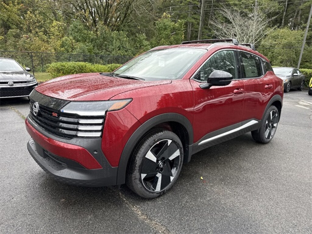 New 2026 Nissan Kicks SR SUV