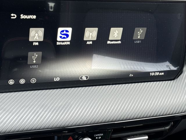 2026 Nissan KICKS SR - Photo 15