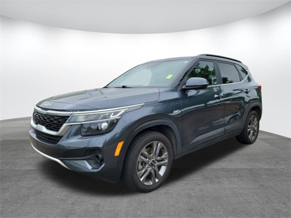 Used 2022 Kia Seltos S SUV