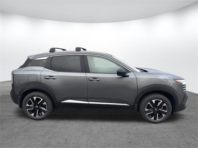 2026 Nissan Kicks SV photo 3