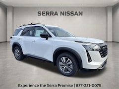 2026 Nissan Pathfinder SL SUV