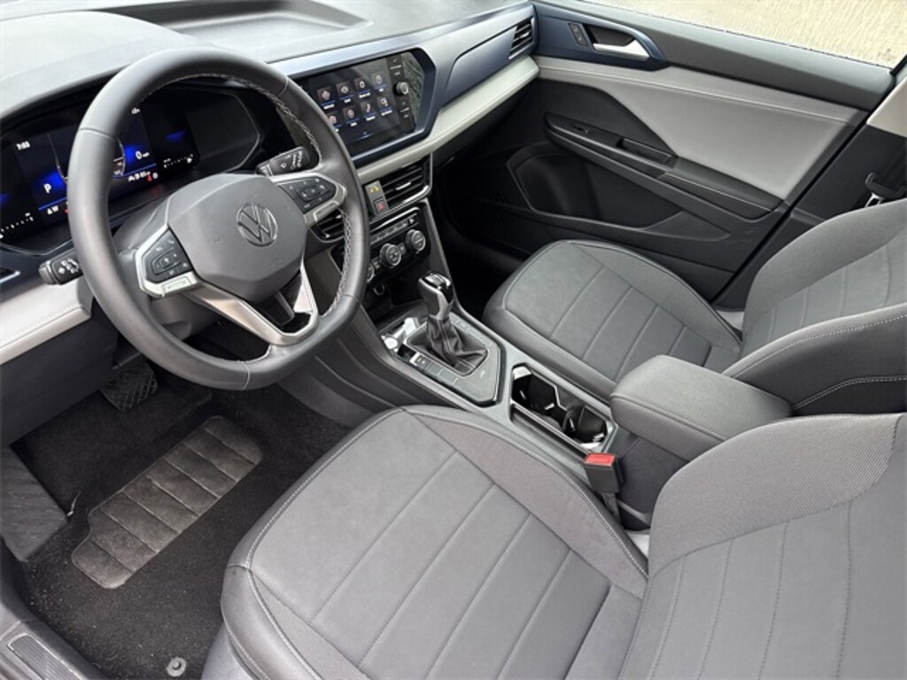 Used 2024 Volkswagen Taos 1.5T SE SUV