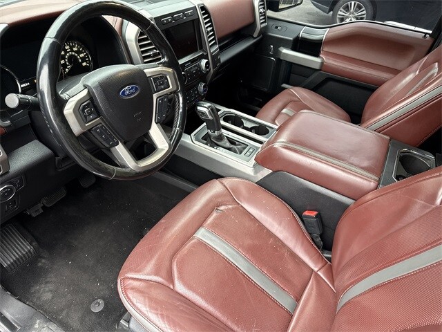 2018 Ford F-150 Platinum photo 3