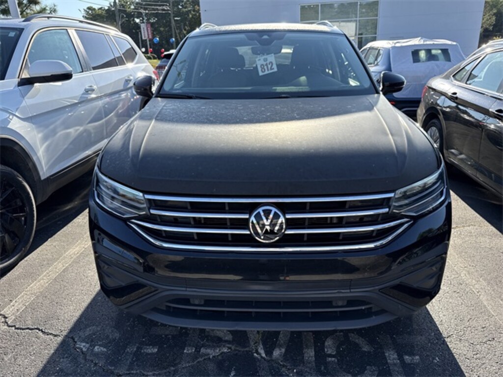 Used 2022 Volkswagen Tiguan 2.0T SE SUV