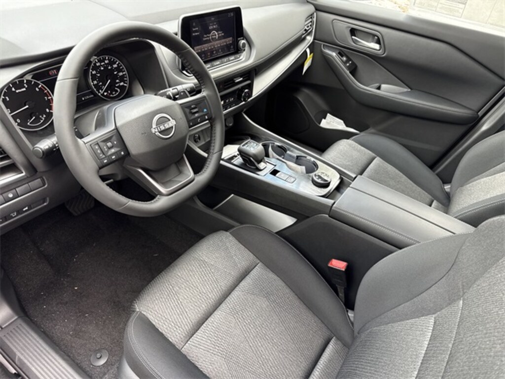 New 2026 Nissan Rogue SV SUV