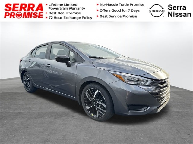 2025 Nissan Versa Sedan SR's photo