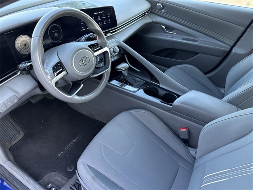 Used 2023 Hyundai Elantra SEL Sedan