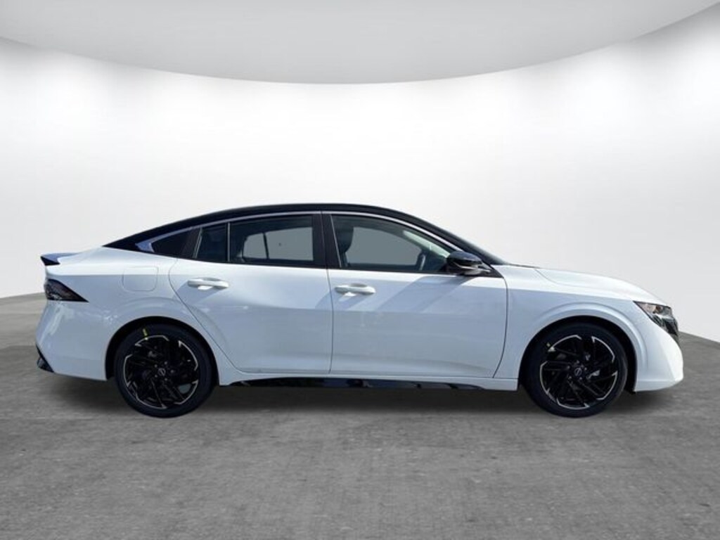 New 2026 Nissan Sentra SR Sedan