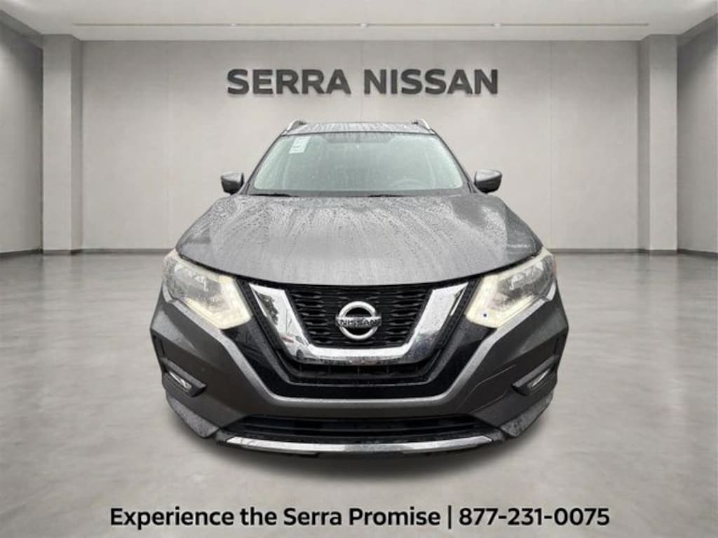 Used 2017 Nissan Rogue SV SUV