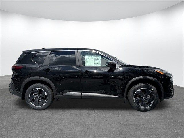 2026 Nissan Rogue SV photo 3