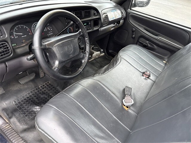 2001 Dodge Ram ST photo 4