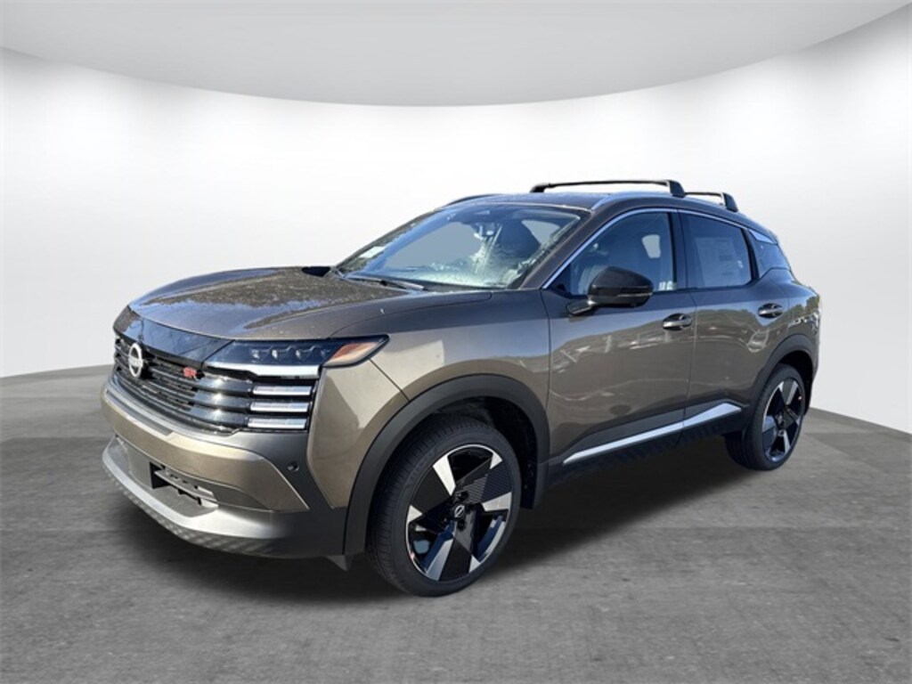 New 2026 Nissan Kicks SR SUV