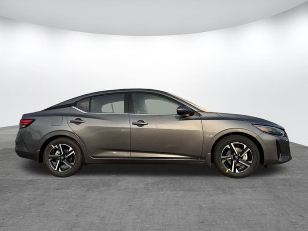 New 2025 Nissan Sentra SV Sedan