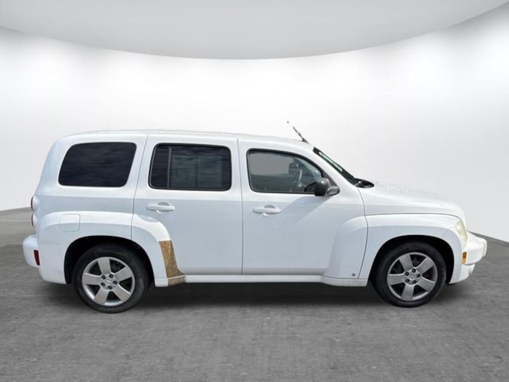 Used 2010 Chevrolet HHR LS SUV