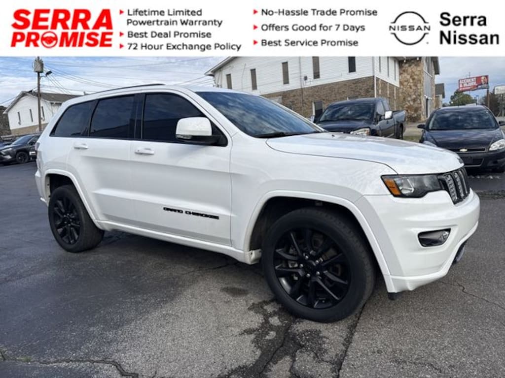 Used 2021 Jeep Grand Cherokee Laredo SUV