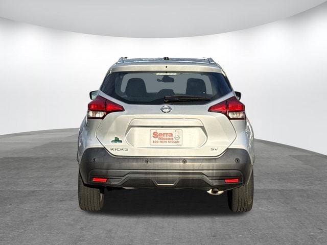 2020 Nissan Kicks SV - Photo 8