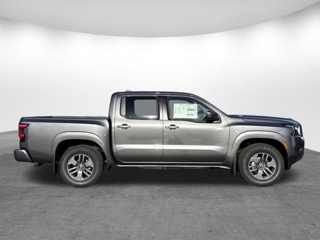 New 2026 Nissan Frontier SV Truck Crew Cab