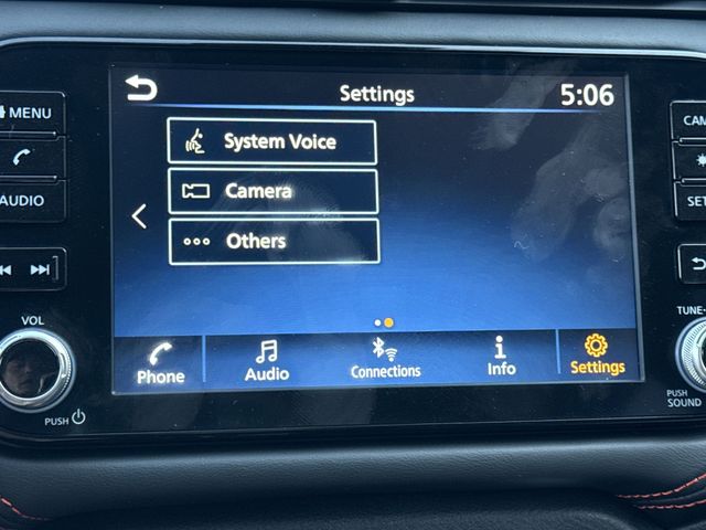 2025 Nissan Versa Sedan SR - Photo 17