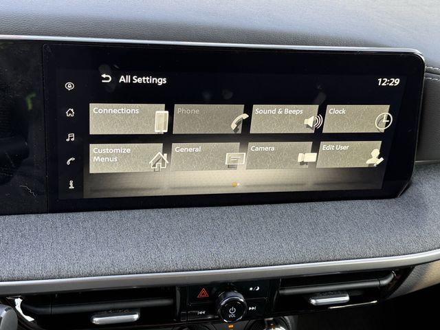2025 Nissan Kicks SV AWD - Photo 18