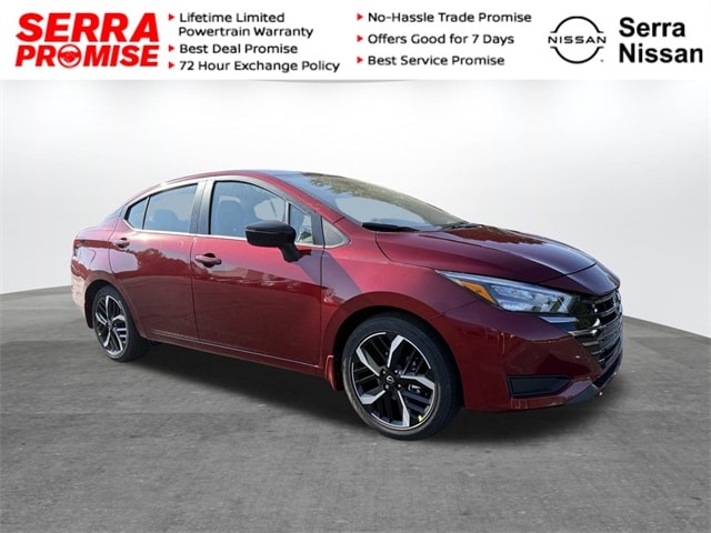 2025 Nissan Versa Sedan SR's photo