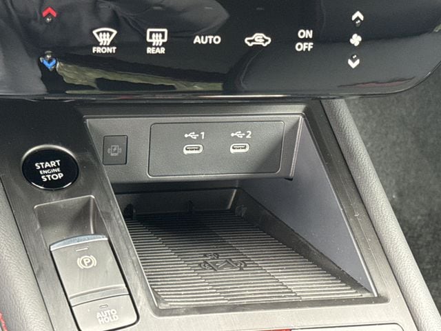 2026 Nissan KICKS SR - Photo 19