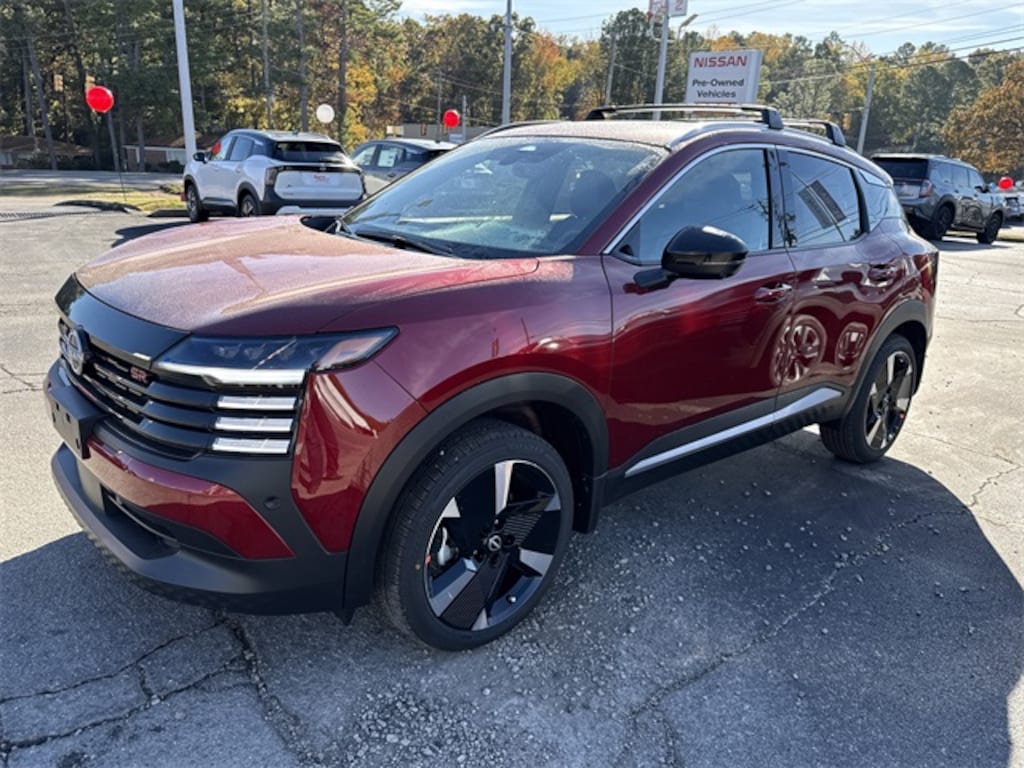 New 2026 Nissan Kicks SR SUV