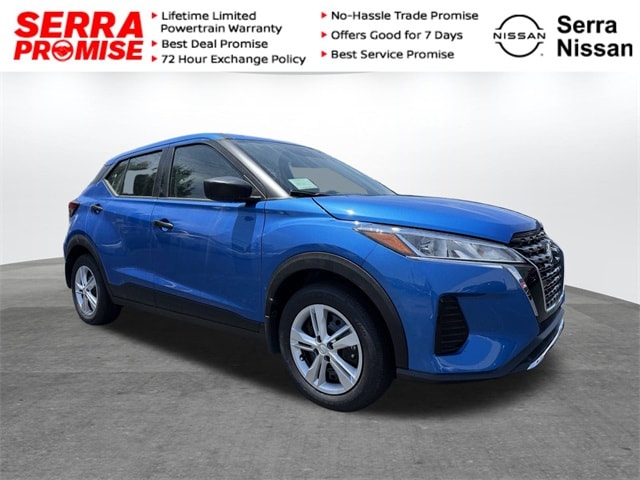 2025 Nissan KICKS PLAY Base's photo