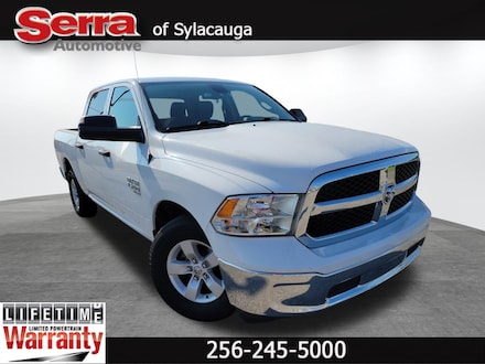 2023 Ram 1500 Classic SLT Truck Crew Cab