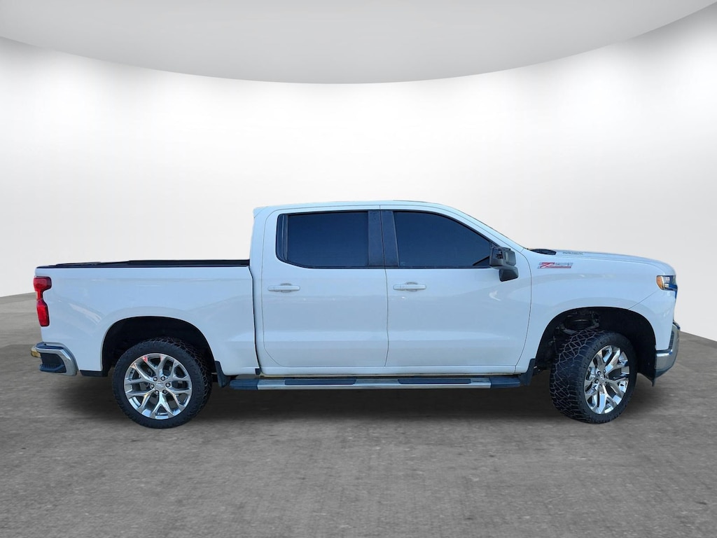 Used 2020 Chevrolet Silverado 1500 LT Truck Crew Cab