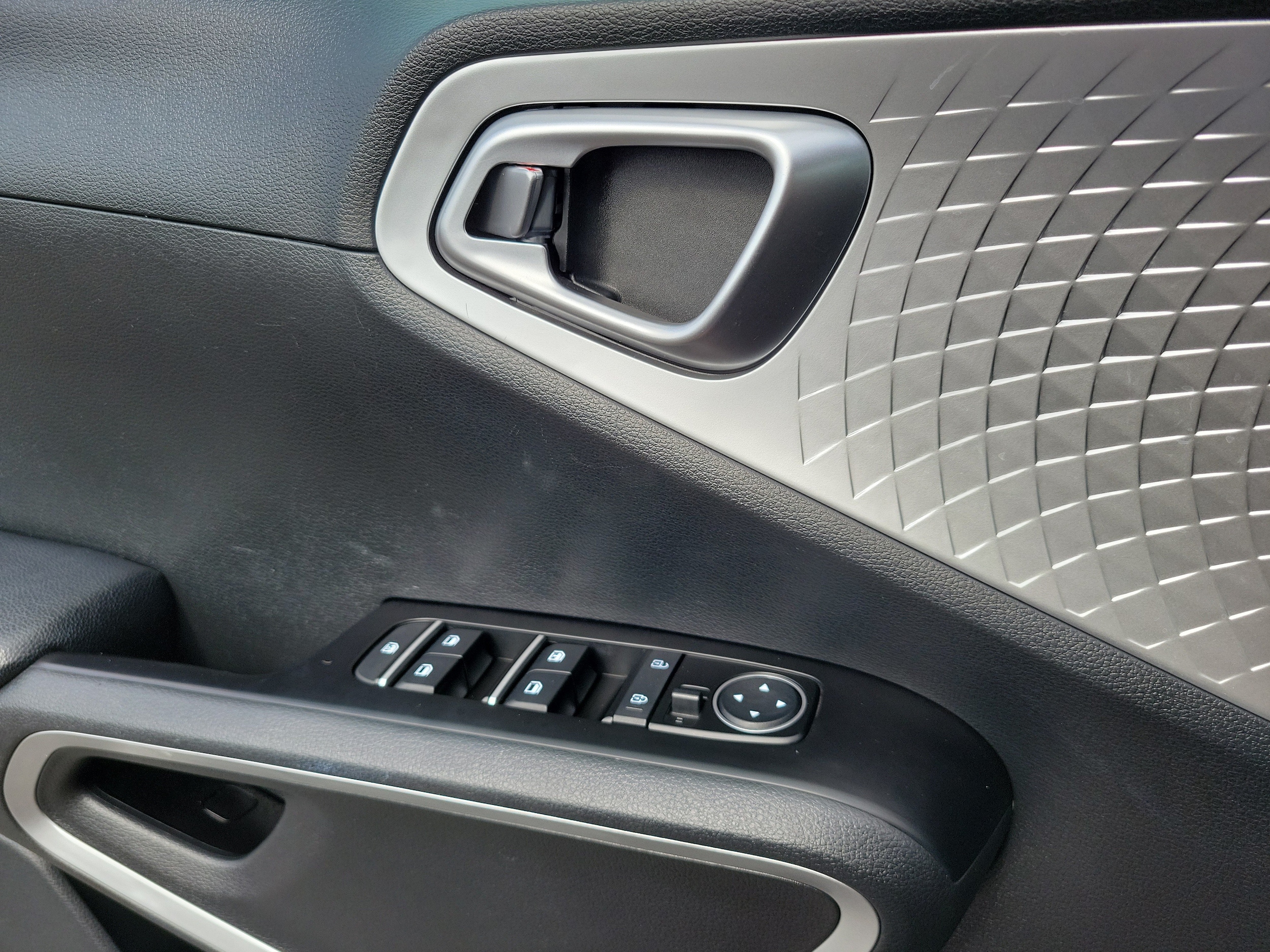 2025 Kia Soul LX - Photo 24