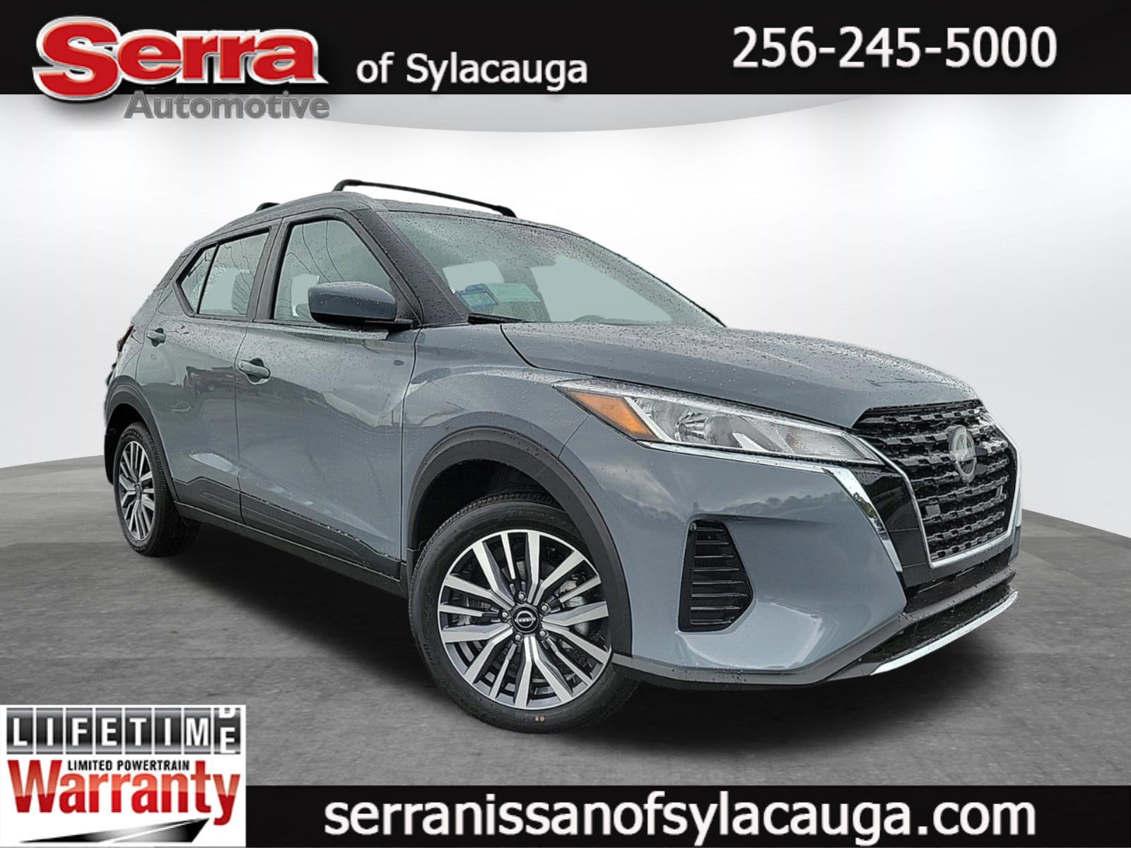 2024 Nissan Kicks SV's photo