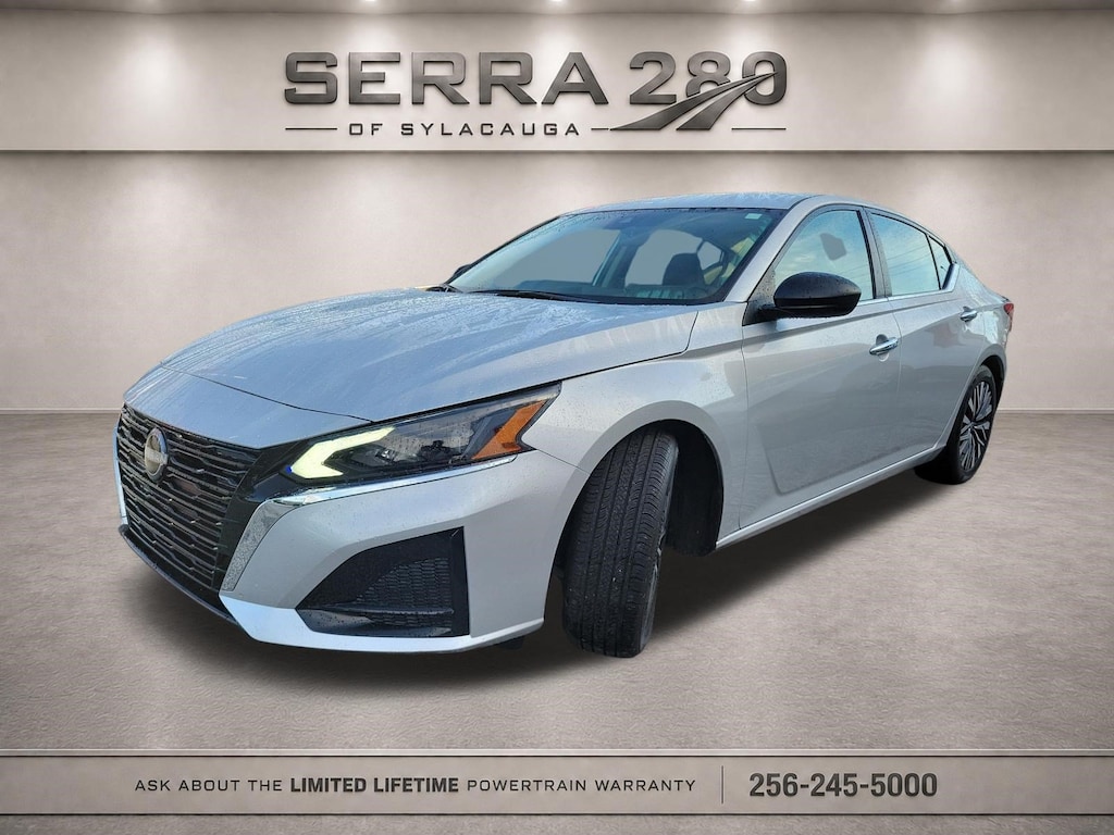 Used 2024 Nissan Altima 2.5 SV Sedan