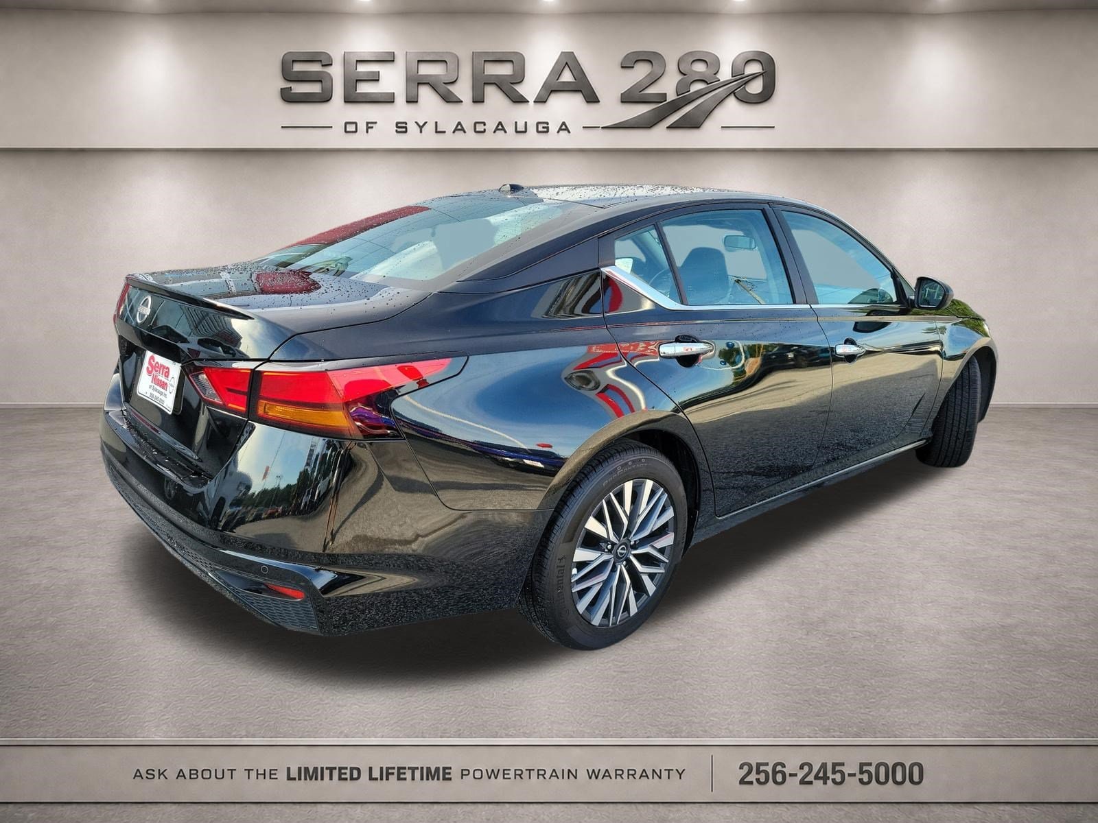 2025 Nissan Altima SV - Photo 5