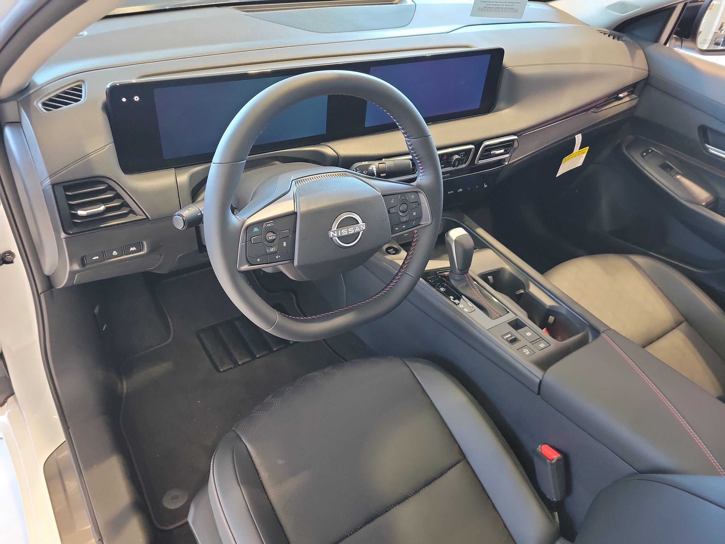 2026 Nissan Sentra SR - Photo 8