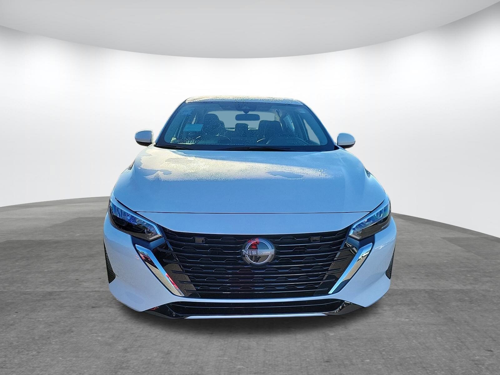 2025 Nissan Sentra SV photo 2