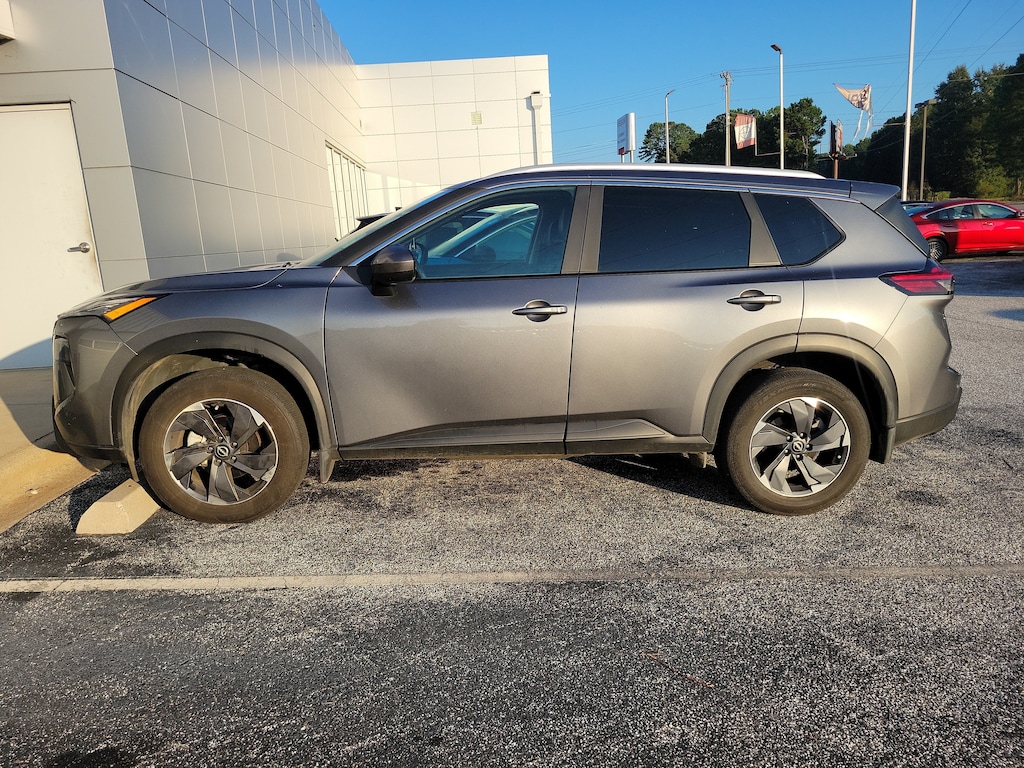 Used 2025 Nissan Rogue SV SUV
