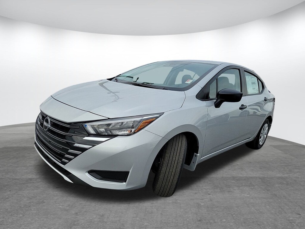 New 2025 Nissan Versa 1.6 S Sedan
