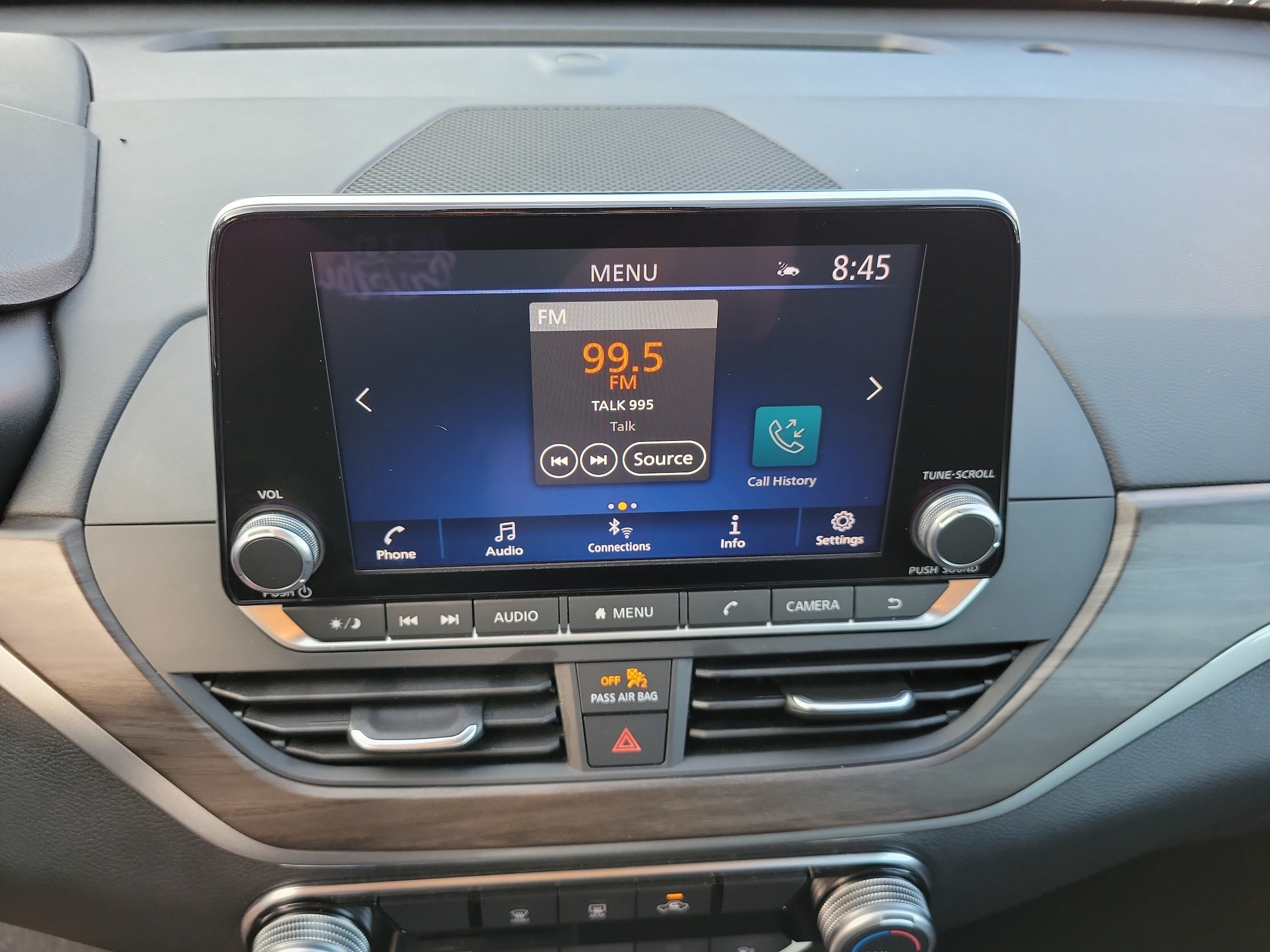 2025 Nissan Altima SV - Photo 15