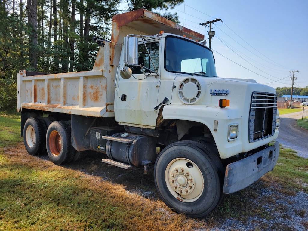 Used 1994 Ford Dump Truck