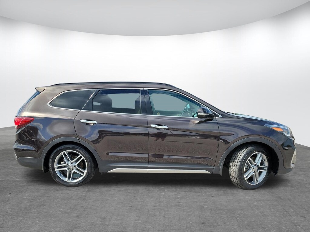 Used 2018 Hyundai Santa Fe Limited Ultimate SUV