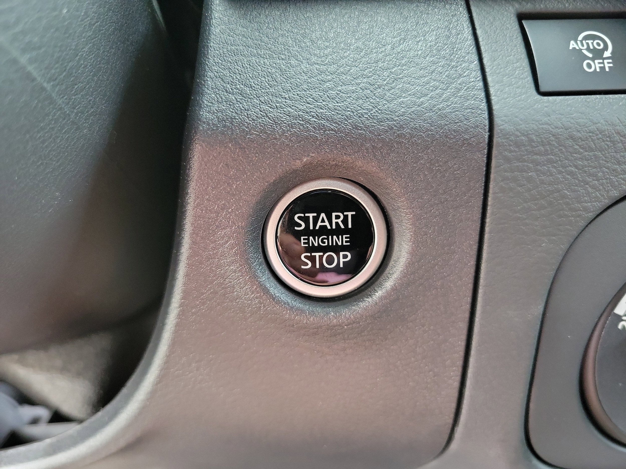 2025 Nissan Frontier SV - Photo 27