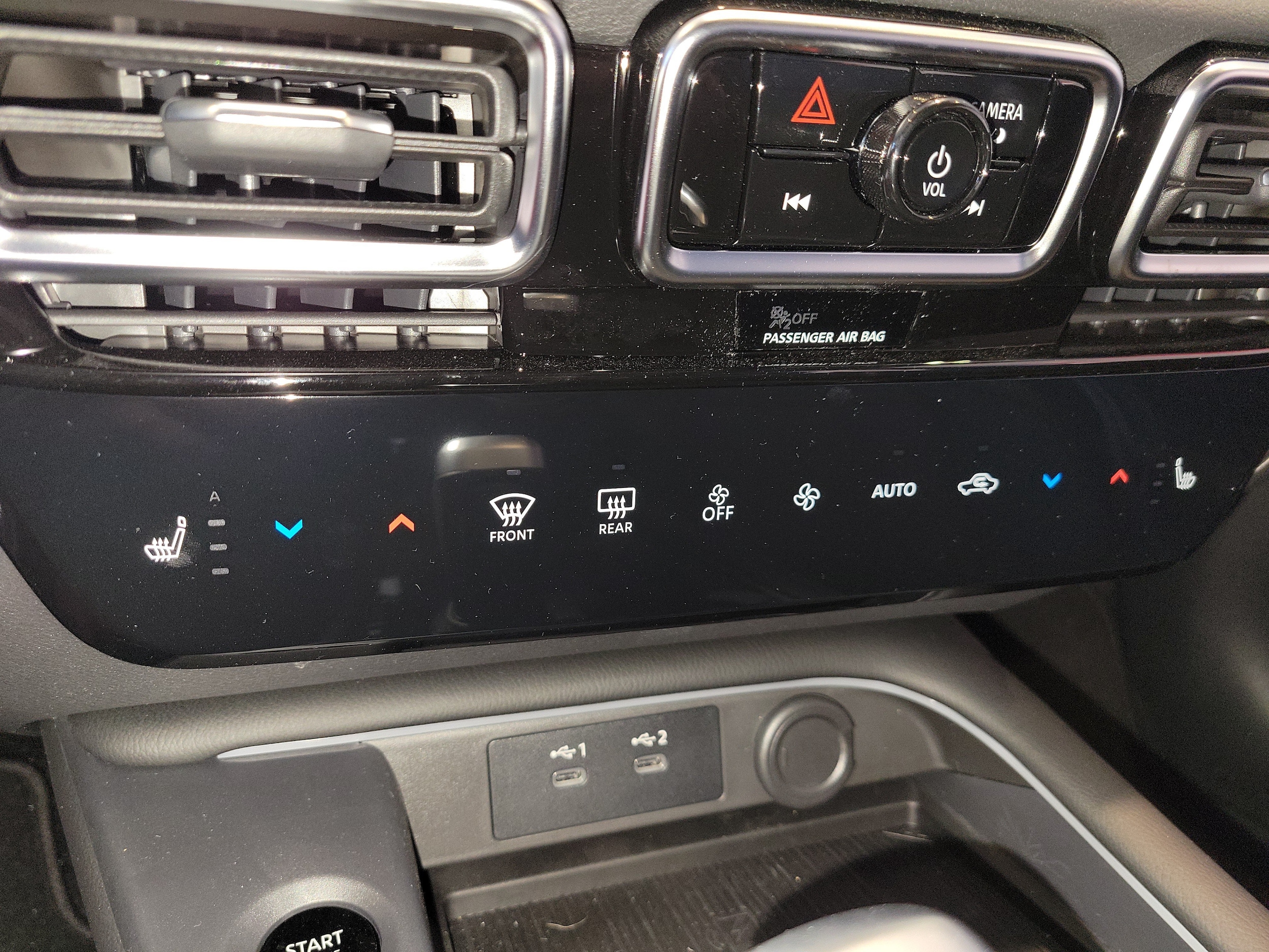 2026 Nissan Sentra SR - Photo 16