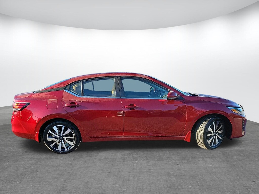 New 2025 Nissan Sentra SV Sedan