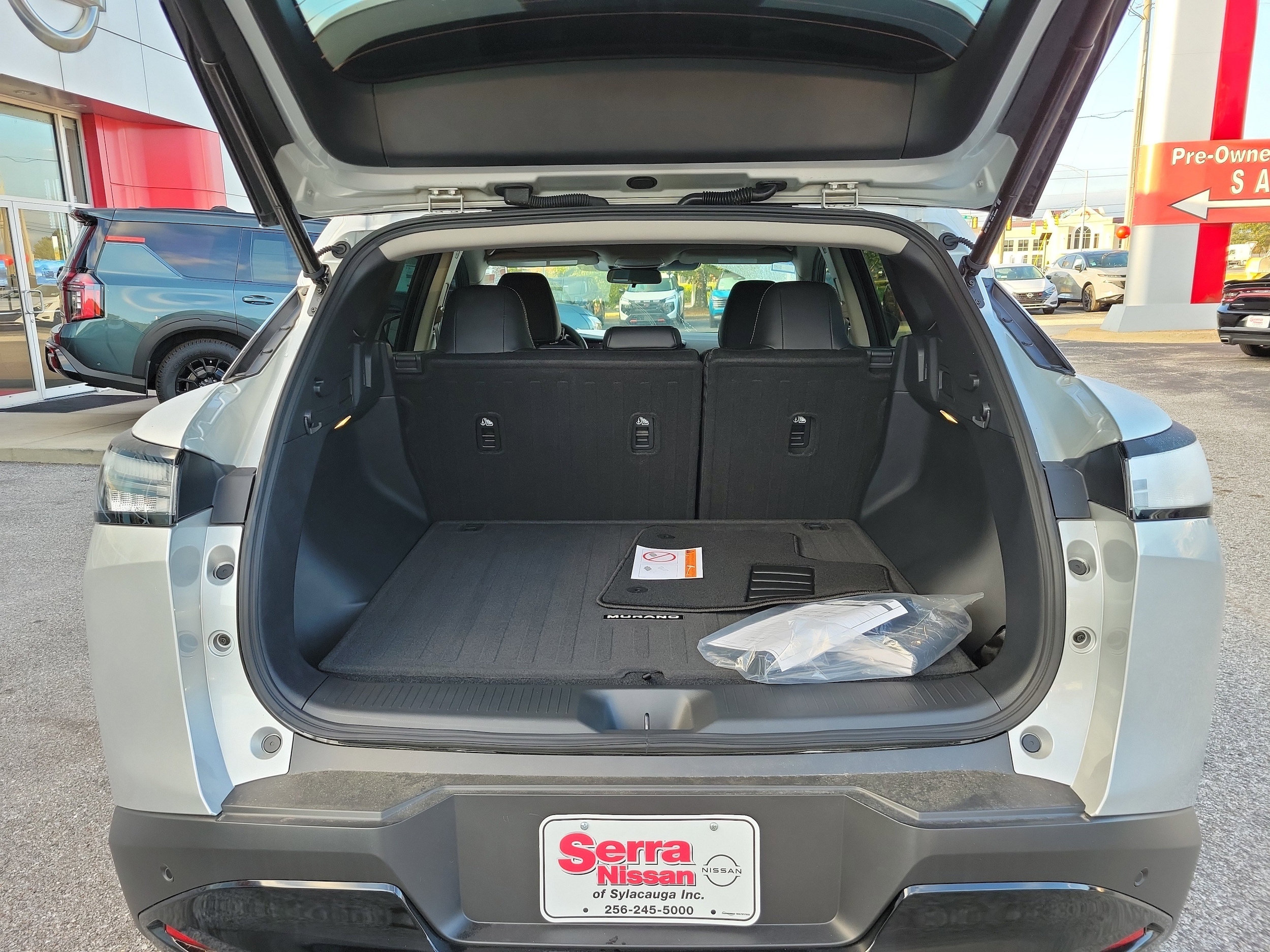 2025 Nissan Murano SV - Photo 10