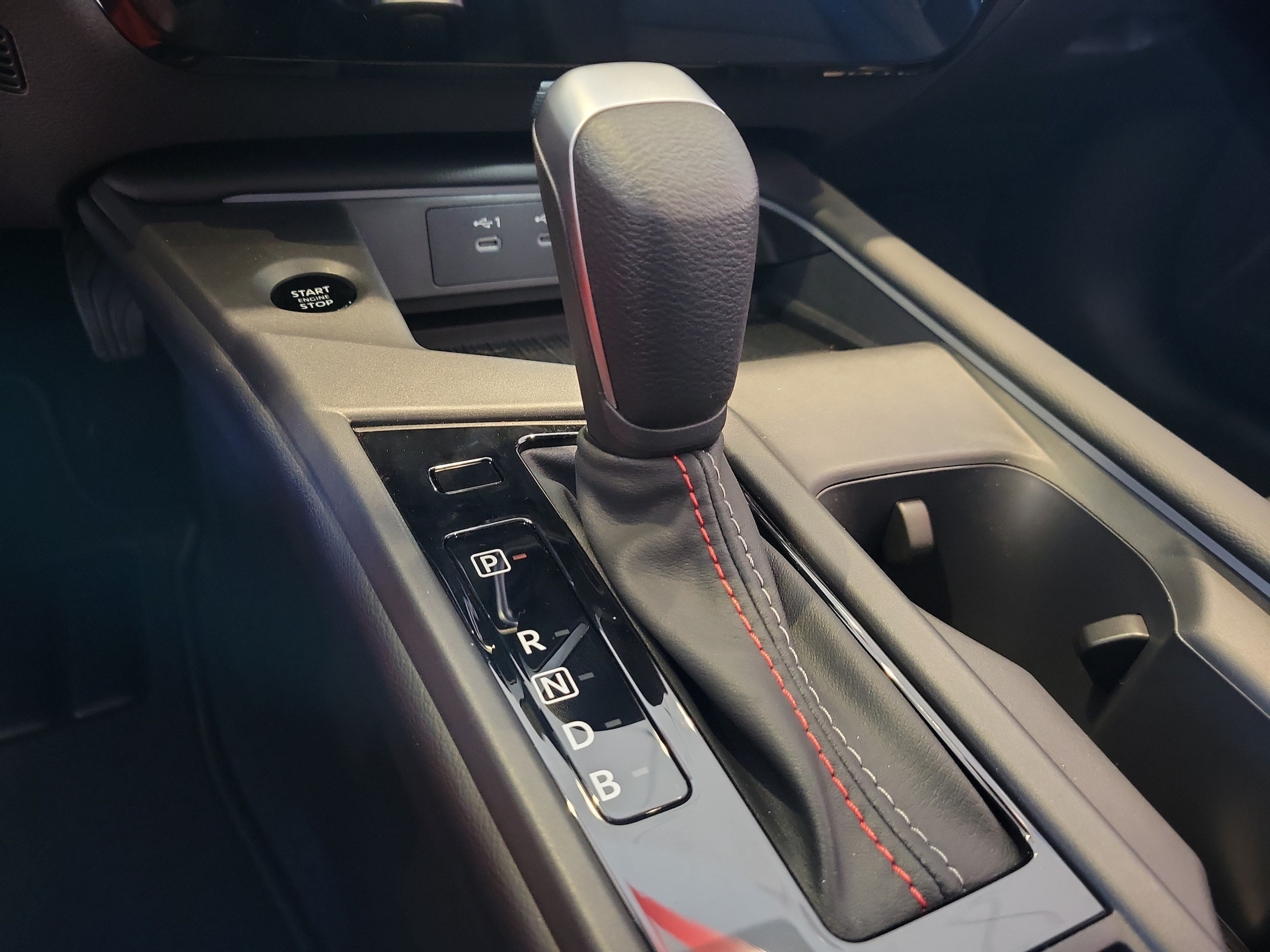 2026 Nissan Sentra SR - Photo 19